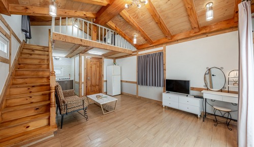 Basic Room, 1 Bedroom (Firebox Room(Pet/ Private BBQ))