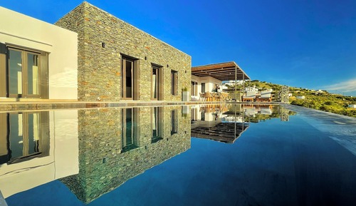 Six Bedroom, Sea View Villa with Two Infinity Pools and Exterior Hot Tub