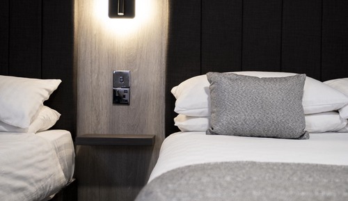Standard Twin Room