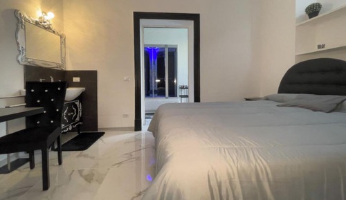 Deluxe Room, Patio