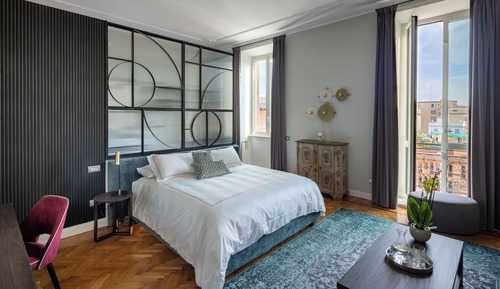 Deluxe Studio Suite, Balcony, City View