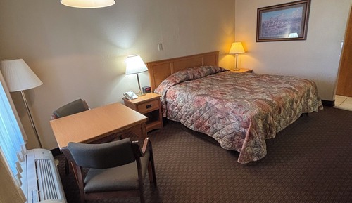 Deluxe Room, 1 Queen Bed, Non Smoking