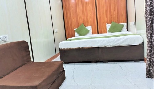 Deluxe Double Room, Garden View