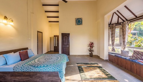 Basic Villa, Mountain View