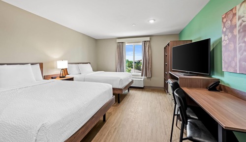Suite, 2 Queen Beds, Non Smoking