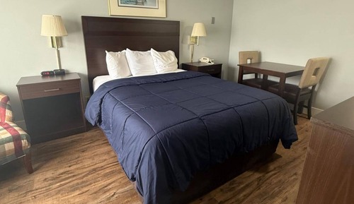 Comfort Room, 1 Queen Bed, Non Smoking