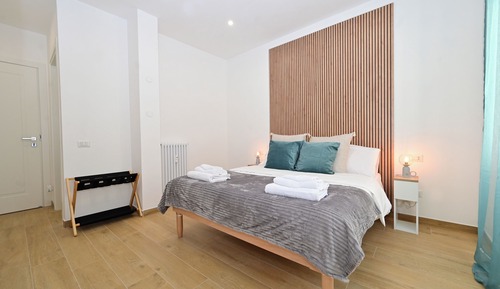 Deluxe Double Room, City View