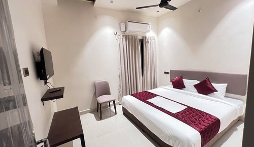 Deluxe Double Room, Hill View