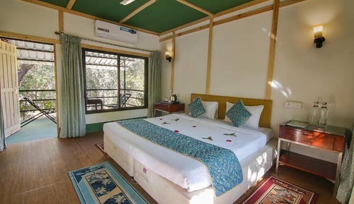 Deluxe Cottage