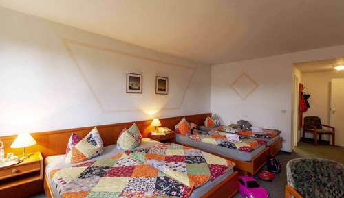 Standard Quadruple Room