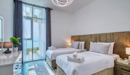 Deluxe Apartment, 2 Bedrooms, Sea View, Beachfront