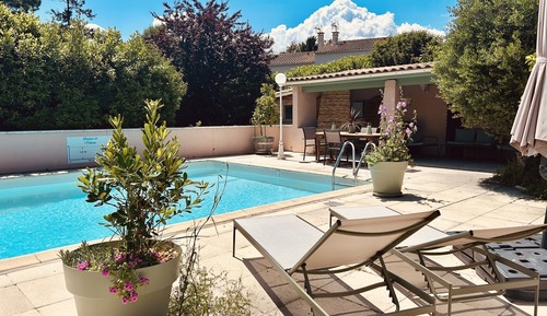 Luxury Double Room, Private Bathroom, Garden View