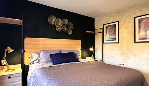 Design Room, Balcony