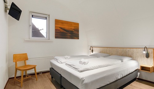 Bungalow (2L-bungalow)