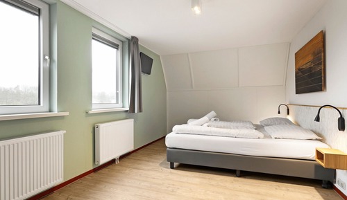 Bungalow (8LZ-bungalow)