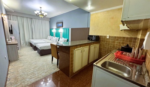Triple Studio Apartment