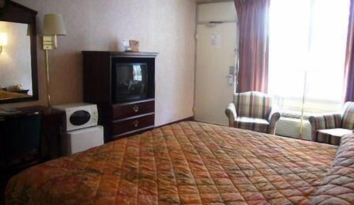 Room, 1 King Bed, Non Smoking