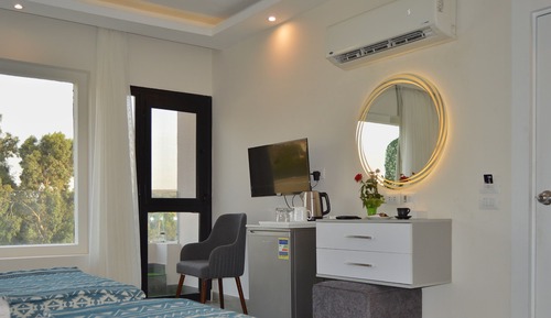Royal Room