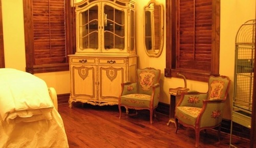 Located Upstairs (No Elevator) No. 4, The Jackie Worthington Room