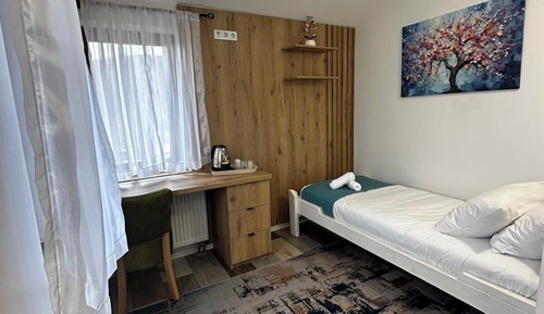 Economy Single Room