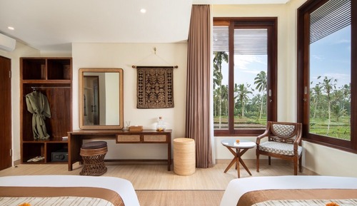 Rustic Countryside 3 Bedroom Pool Villa