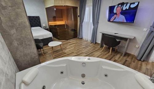 City Suite