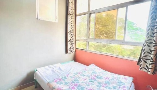 Comfort Room, Garden View