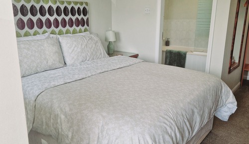 Basic Double Room, Garden View
