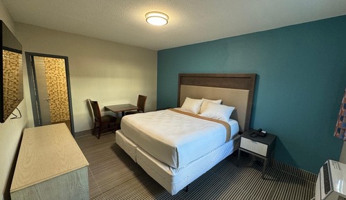 Deluxe Single Room