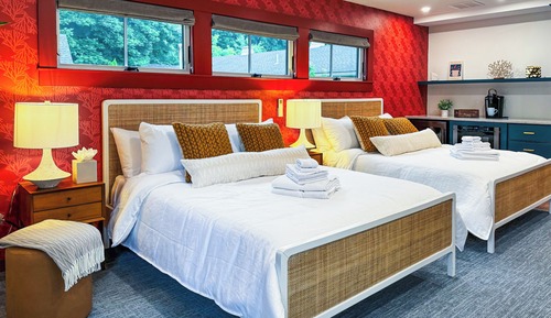 Double Room, 2 Queen Beds, Non Smoking, Private Bathroom