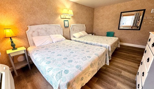 Room, 2 Queen Beds