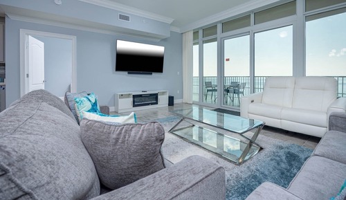 Condo, 4 Bedrooms