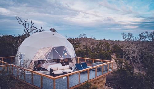 Romantic Room, Balcony