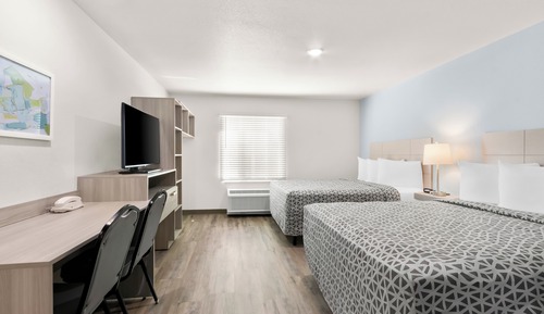 Standard Room, 2 Queen Beds, Non Smoking