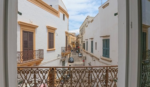 Superior Suite, Balcony, Partial Sea View