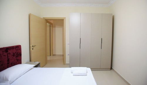 Deluxe Apartment, Garden View