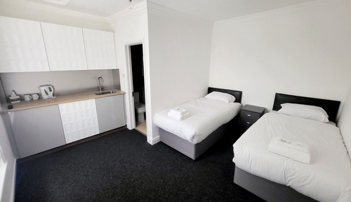 Comfort Twin Room