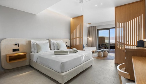 Prestige Junior Suite Sea View