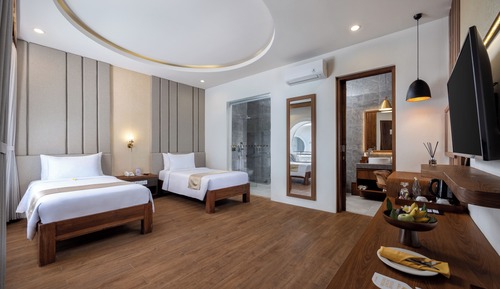 Deluxe Twin Room