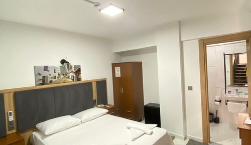 Economy Double Room