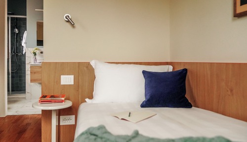 Small Room - Single Bed
