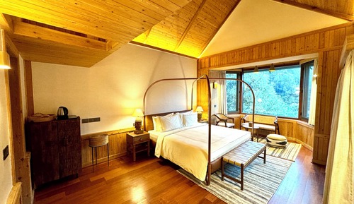 Nandakot Room with Sit-Out