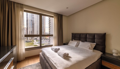 Apartment, 1 Bedroom, Courtyard View