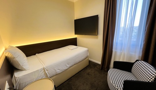 Economy Single Room