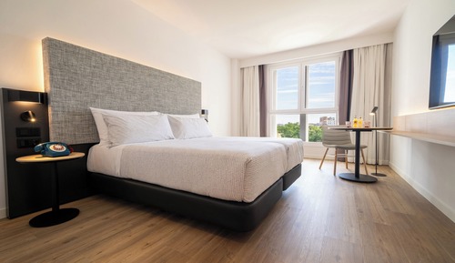 Room (The Innside Room)
