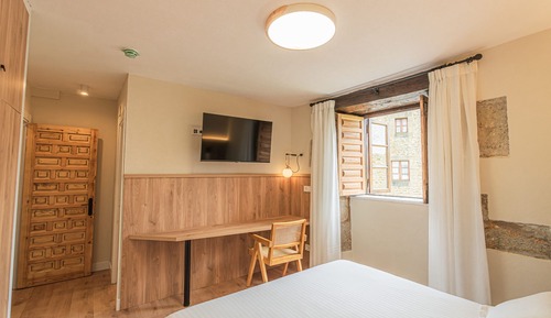 Deluxe Double Room, City View