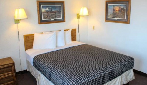 Basic Single Room