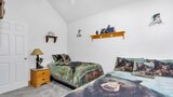 Cabin, Multiple Beds, Patio, Mountain View (Cozy Bear South)