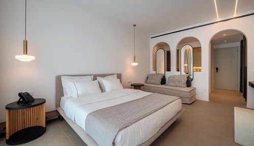 Superior Suite Garden View with Private Pool