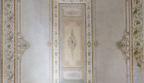 Royal Apartment